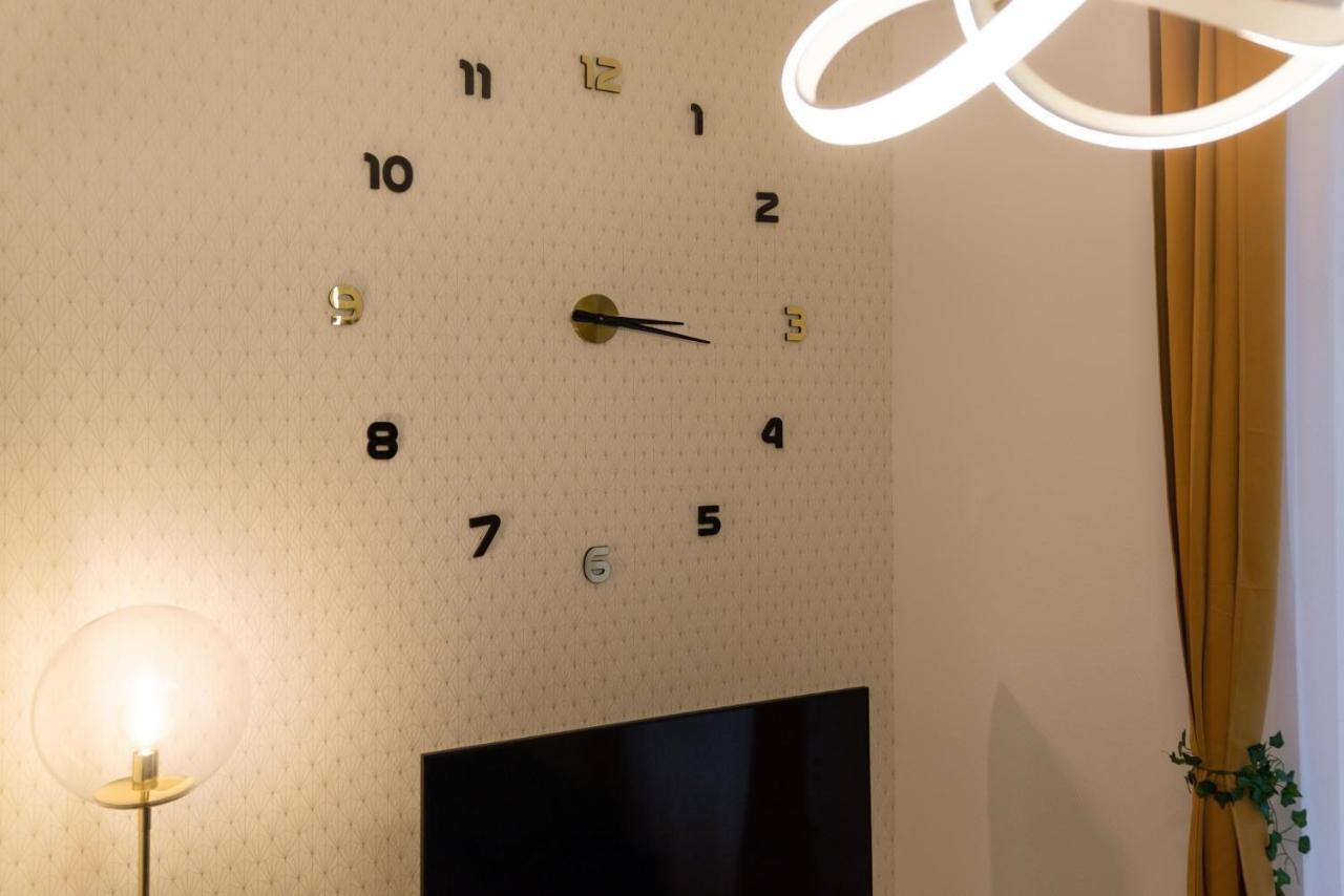 Le Splendide, Studio Lumineux, Hypercentre, Aux Portes De Paris Apartman Villejuif Kültér fotó
